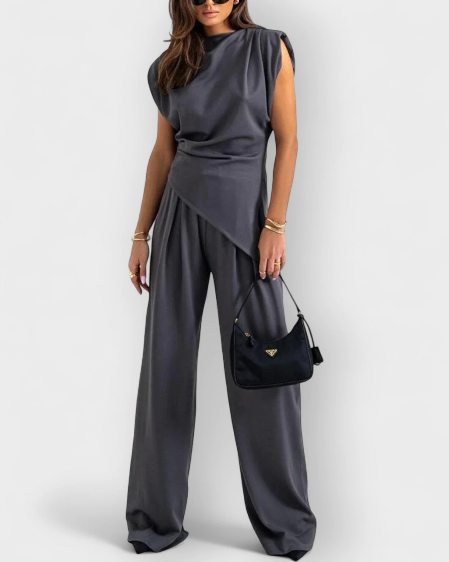 Ξενοδώρα - καθαρή, λιτή, εκλεπτυσμένη