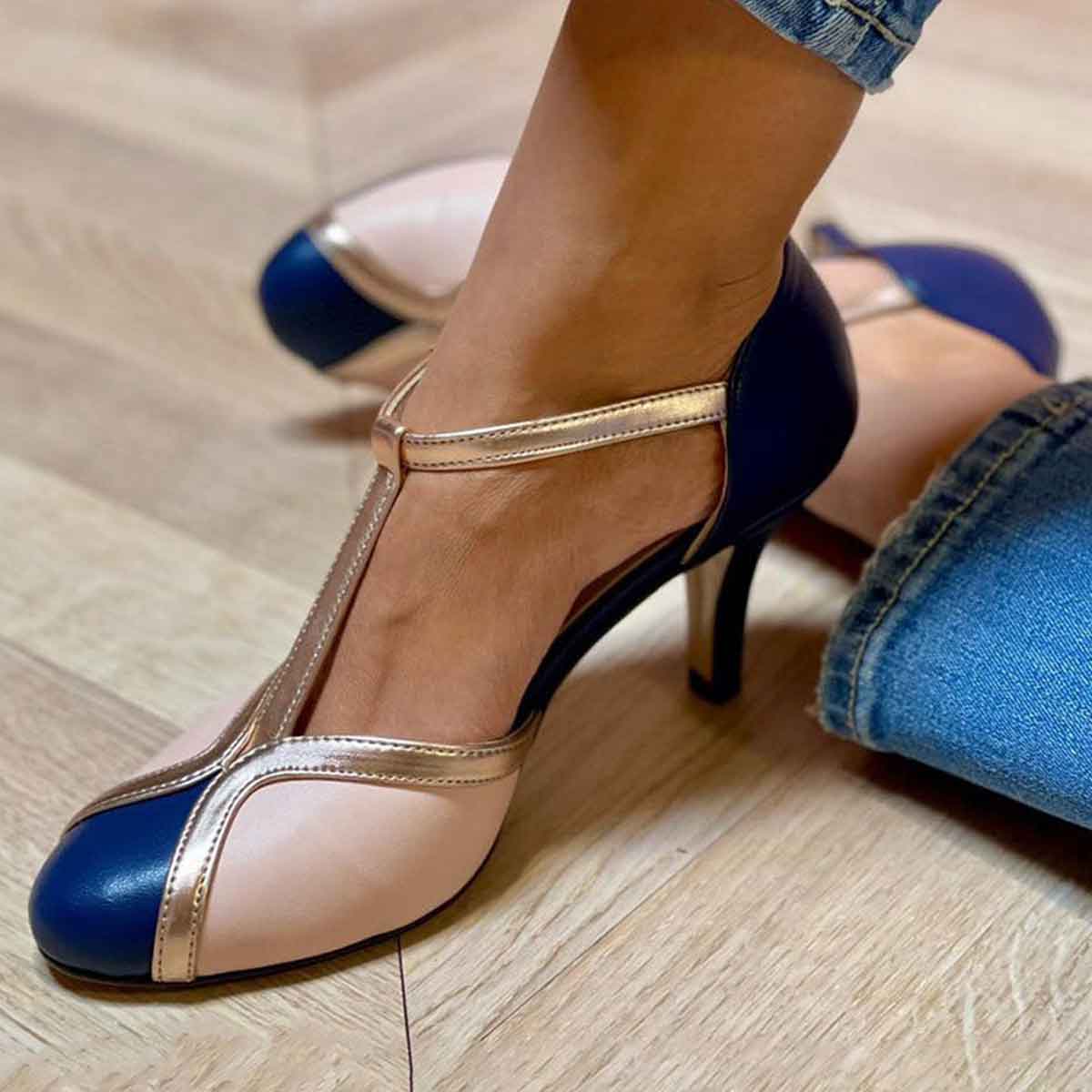 Alessia™ | Χρωματιστά και Άνετα Παπούτσια T-Strap