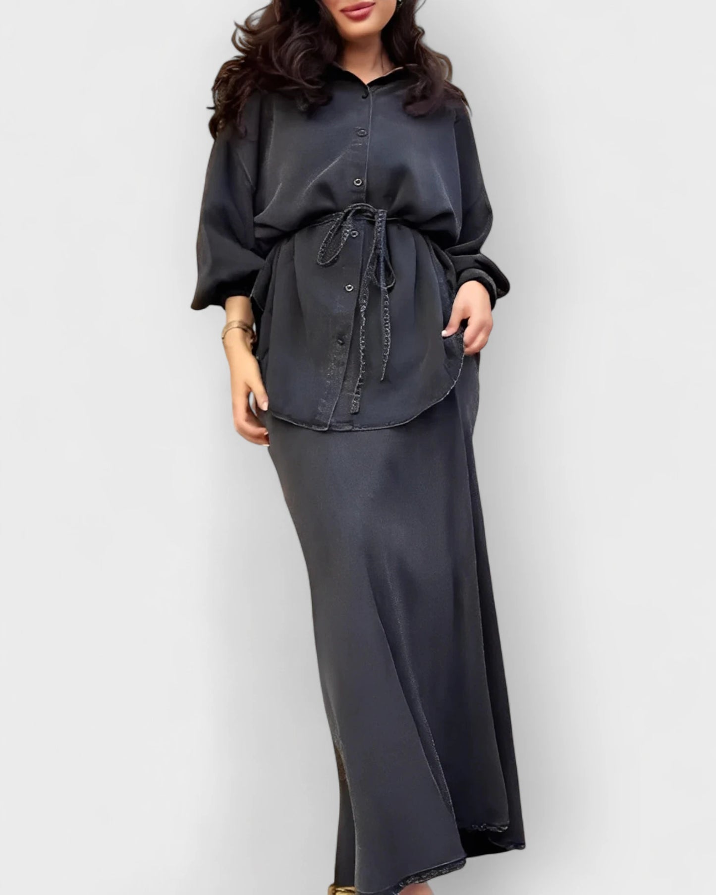 Ωραιοθέα-Μαρία - ήρεμη, κομψή, διακριτική