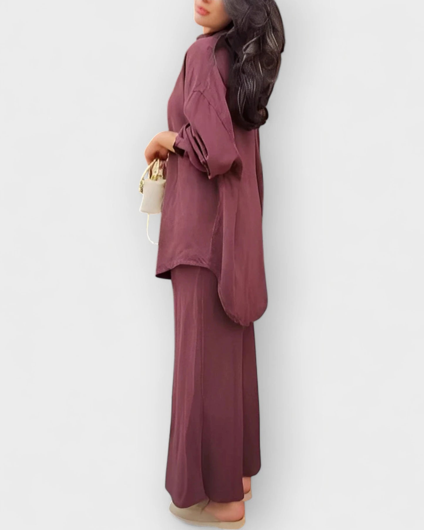 Ωραιοθέα-Μαρία - ήρεμη, κομψή, διακριτική