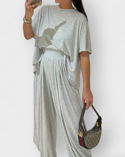 Αγνή-Σοφία - καθαρή, φωτεινή, ήρεμη